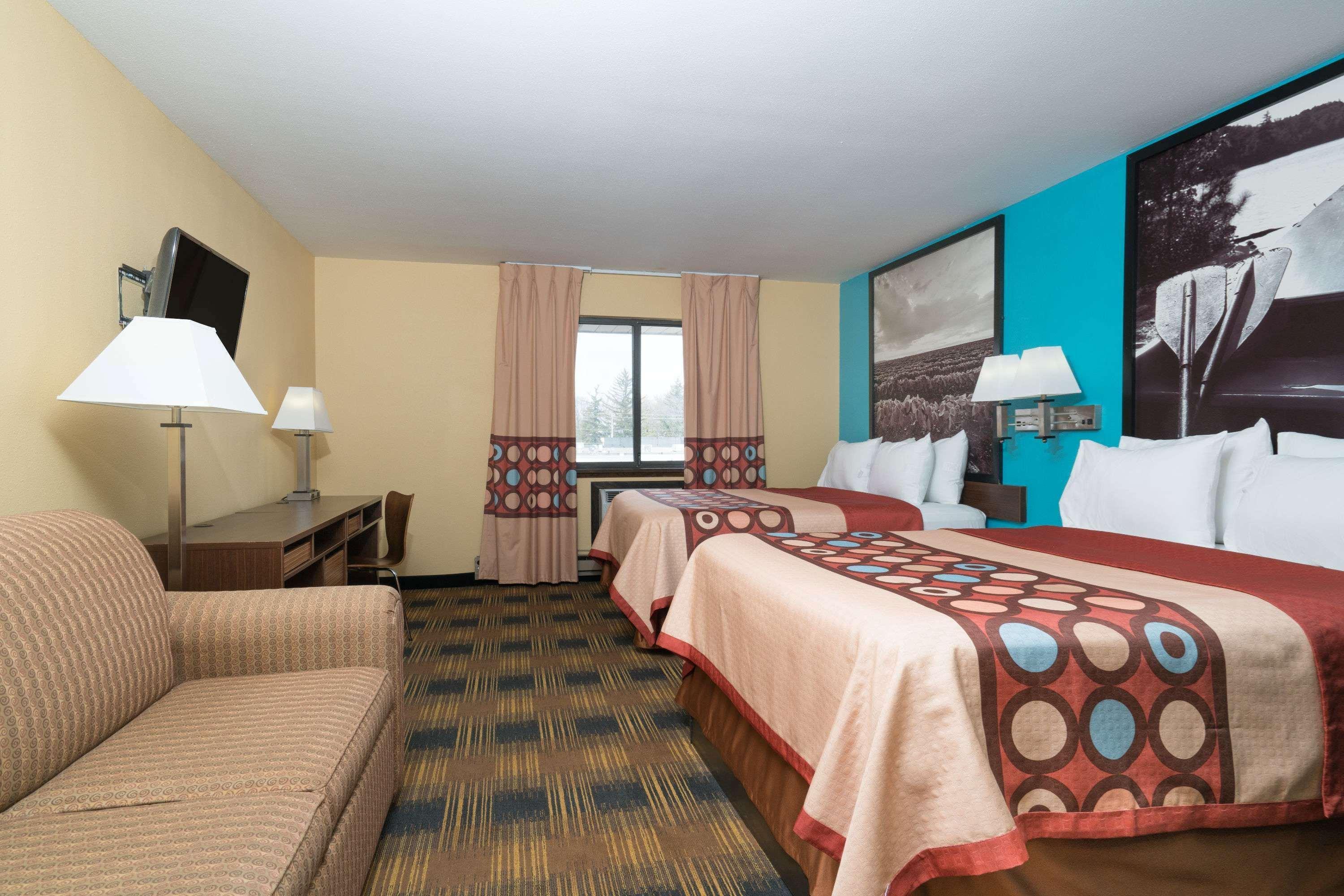 Super 8 By Wyndham Rochester Mayo Clinic Area Εξωτερικό φωτογραφία