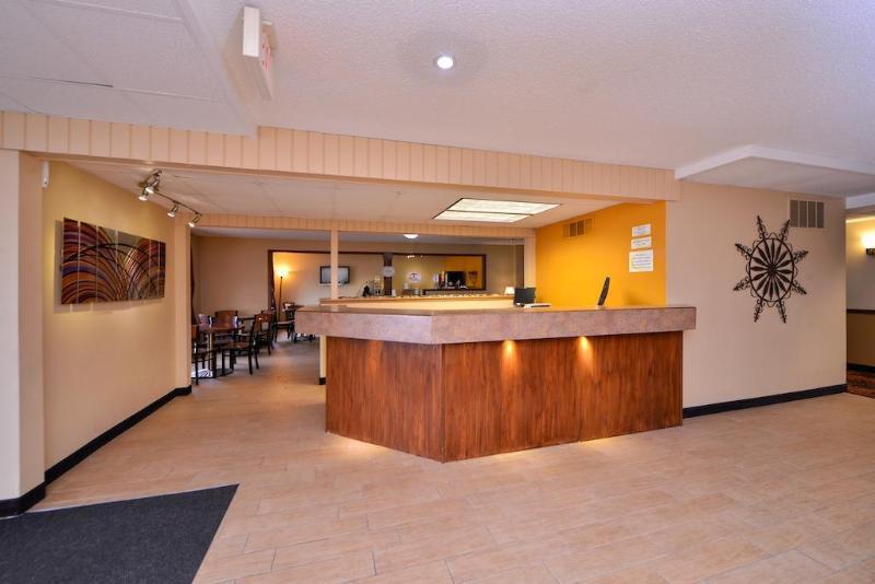 Super 8 By Wyndham Rochester Mayo Clinic Area Εξωτερικό φωτογραφία