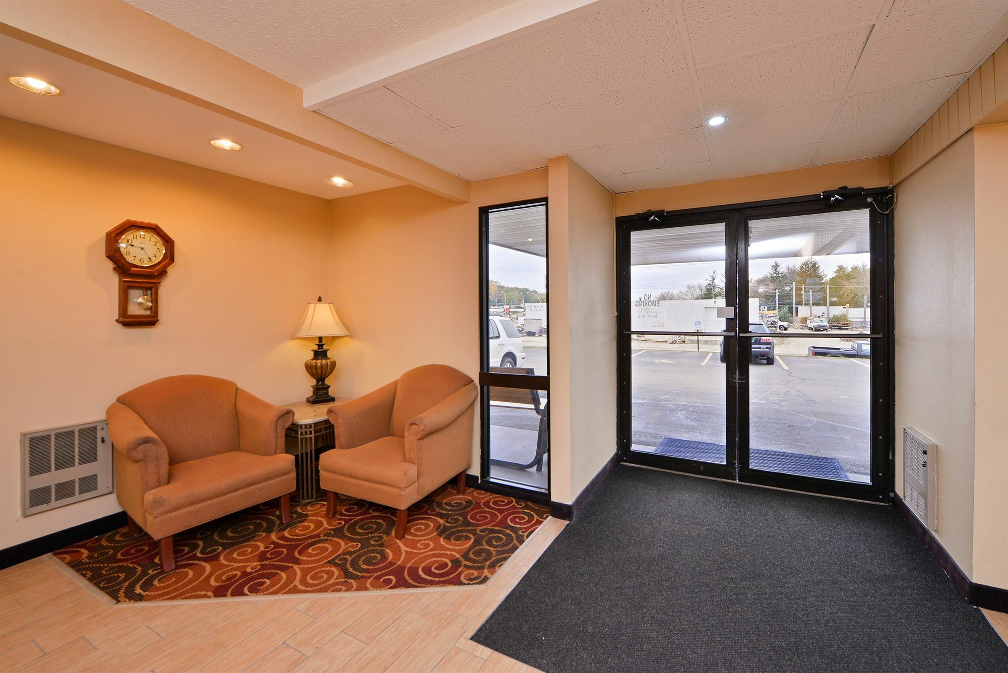 Super 8 By Wyndham Rochester Mayo Clinic Area Εξωτερικό φωτογραφία