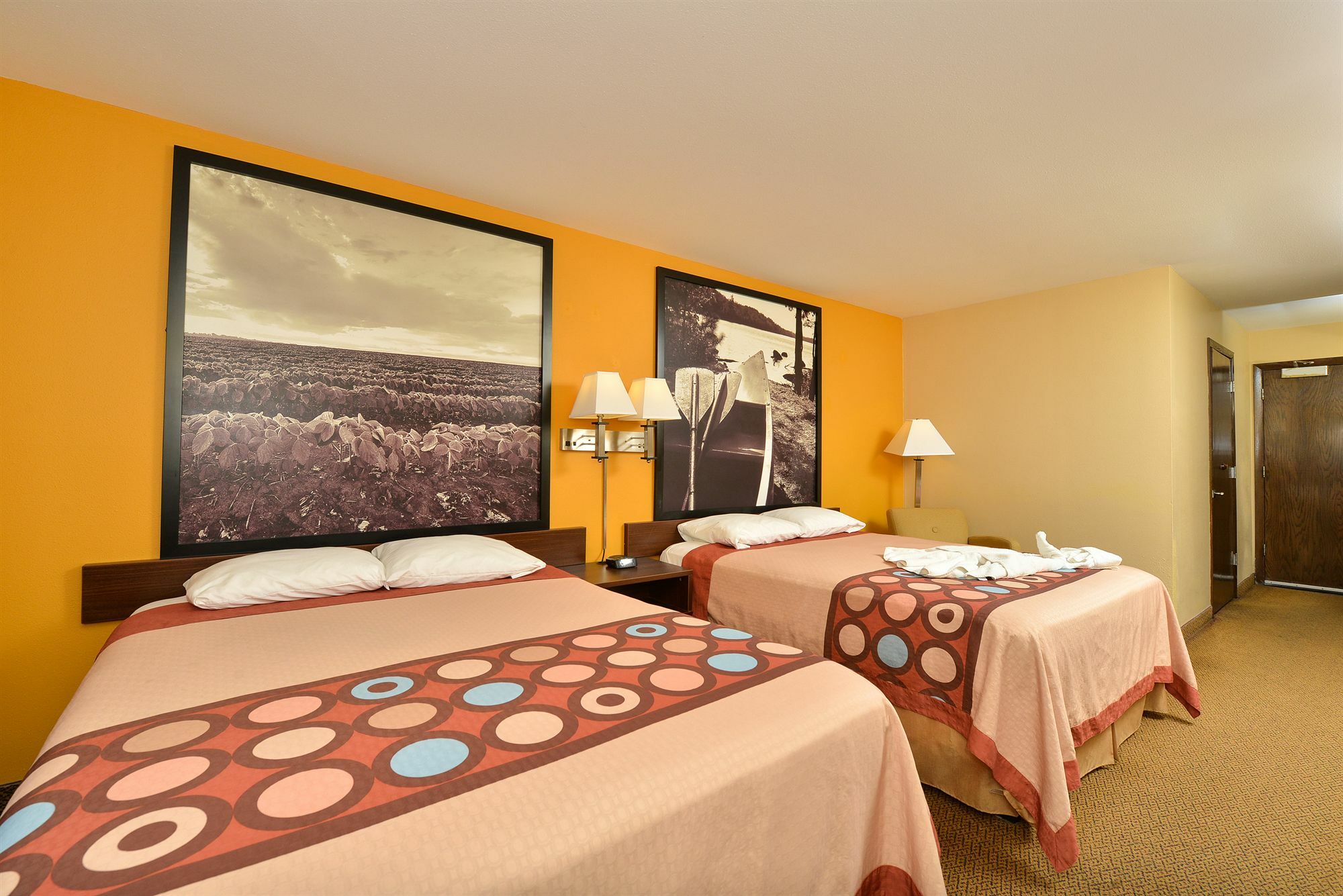 Super 8 By Wyndham Rochester Mayo Clinic Area Εξωτερικό φωτογραφία